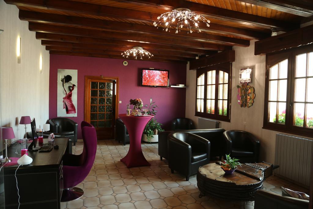 Relais Vosgien - Hotel Restaurant "La Table De Sophia" Saint-Pierremont  Exteriér fotografie